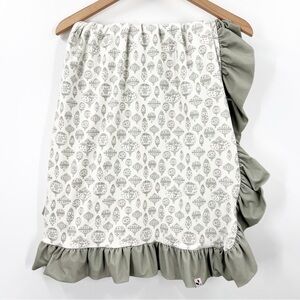 Sweethoney Baby Dreamer Ruffled Blanket Christmas Holiday Ornaments